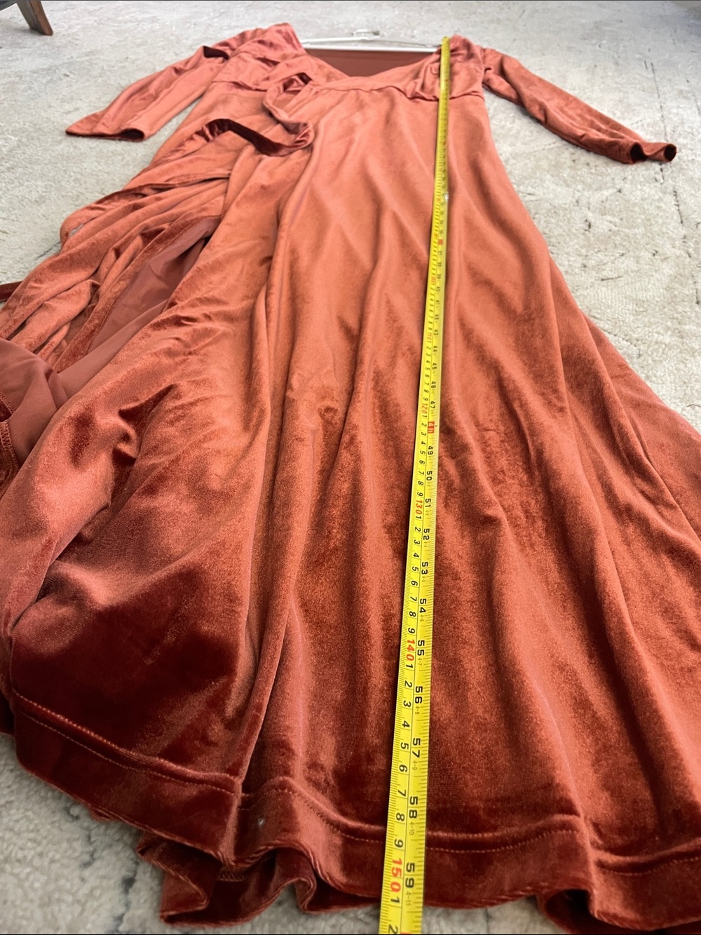 Fall Velvet Wrap dress - Picture 17 of 17